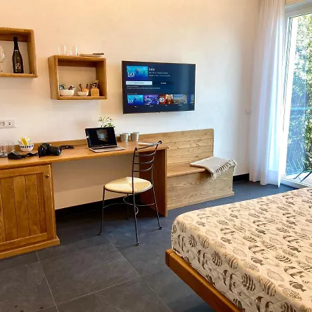 Monterosso مونتيروسّو ال ماري